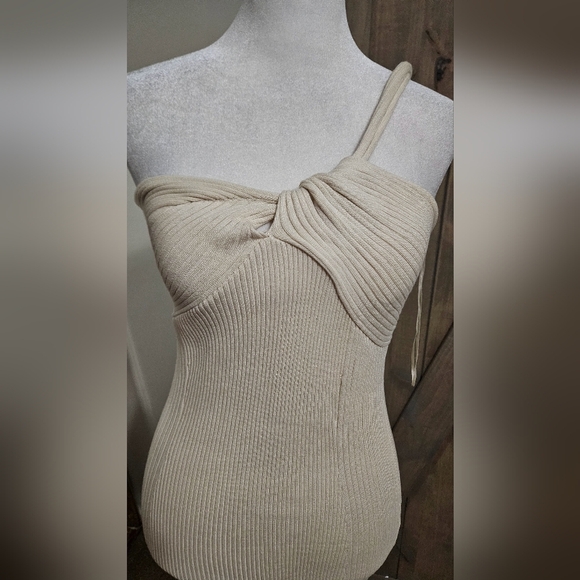 YACHT CLUB Knit One Shoulder Side Slit Midi Dress In Beige. Size S/M NWT - Picture 9 of 13